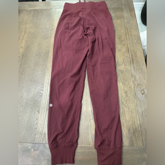 Lululemon Dance Studio Jogger - Sz 2 **** - Picture 4 of 8